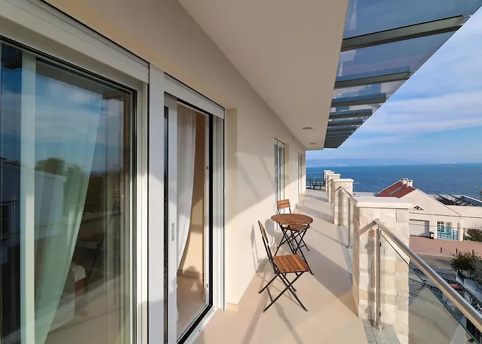 Sunny Icici- Sky Ičići