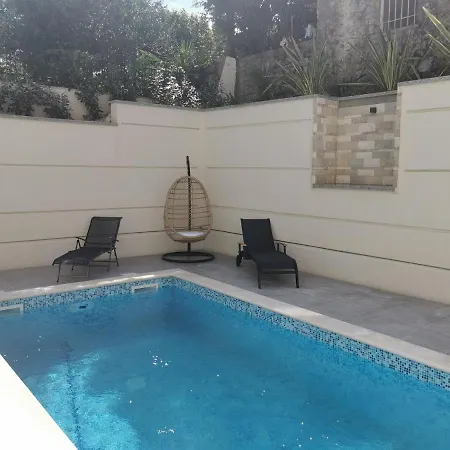 Sunny Icici- Sky Apartman